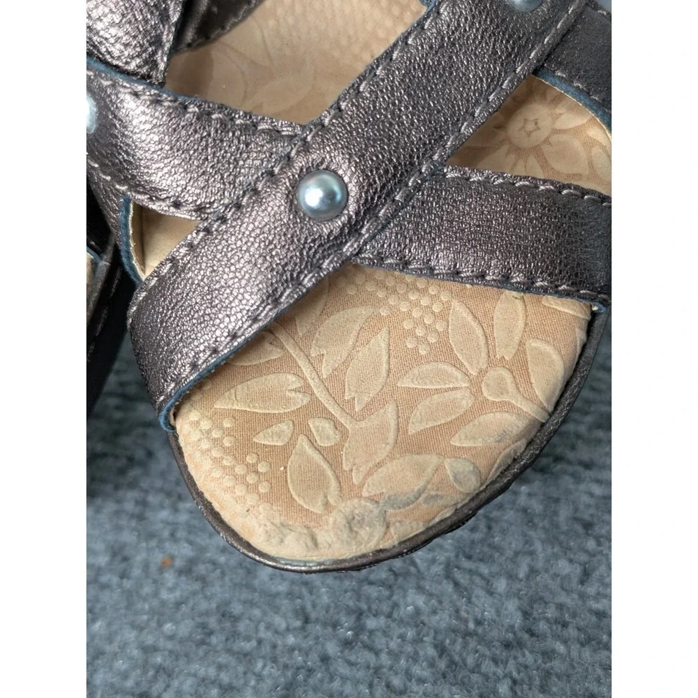 BOC Born‎ Concept Women's Metallic Brown Wedge Sandals Size 7 Studded